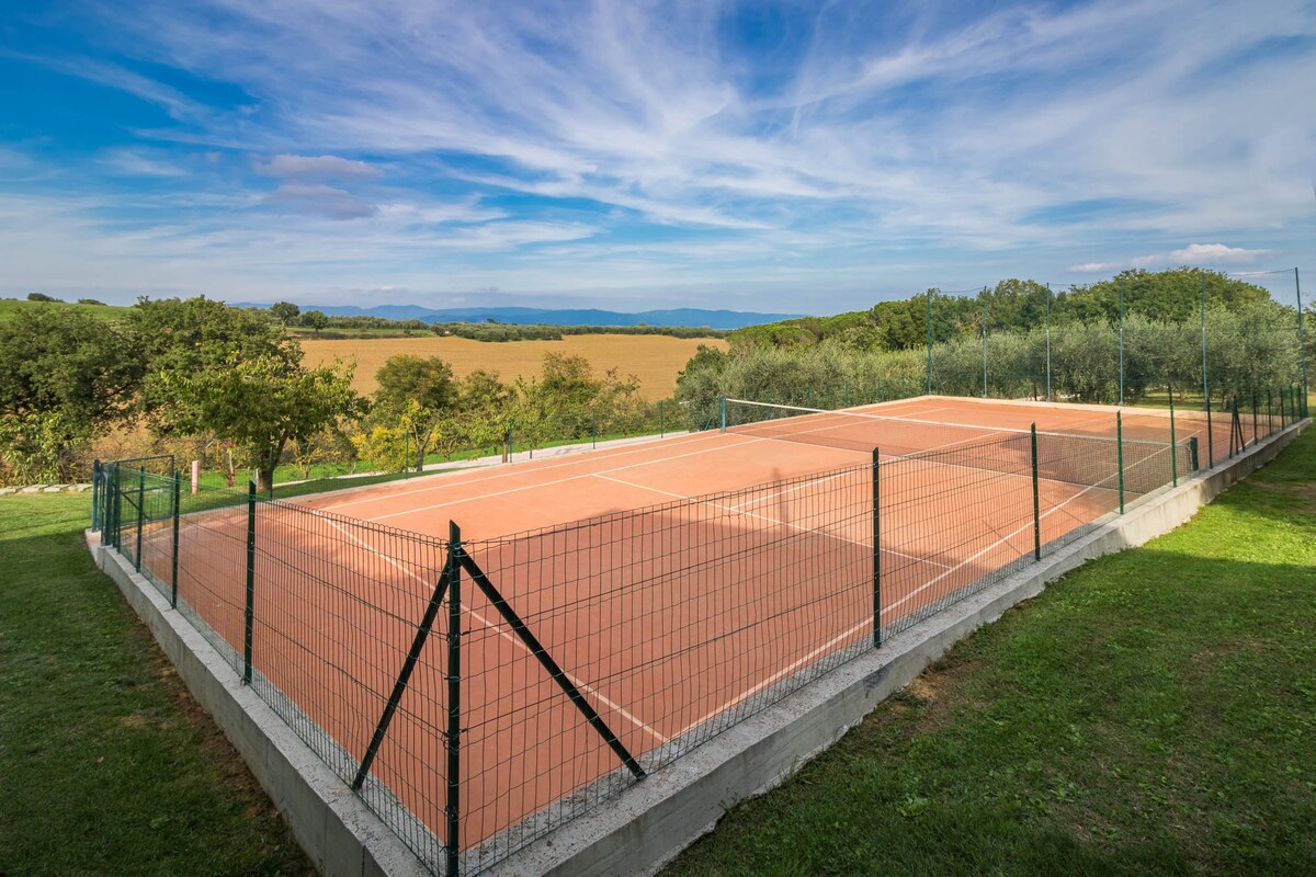 Madone P, appartamento in agriturismo. Piscina, Wi