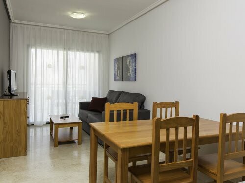 Pierre&Vacances-App 5 personnes-2 chambres-balcon