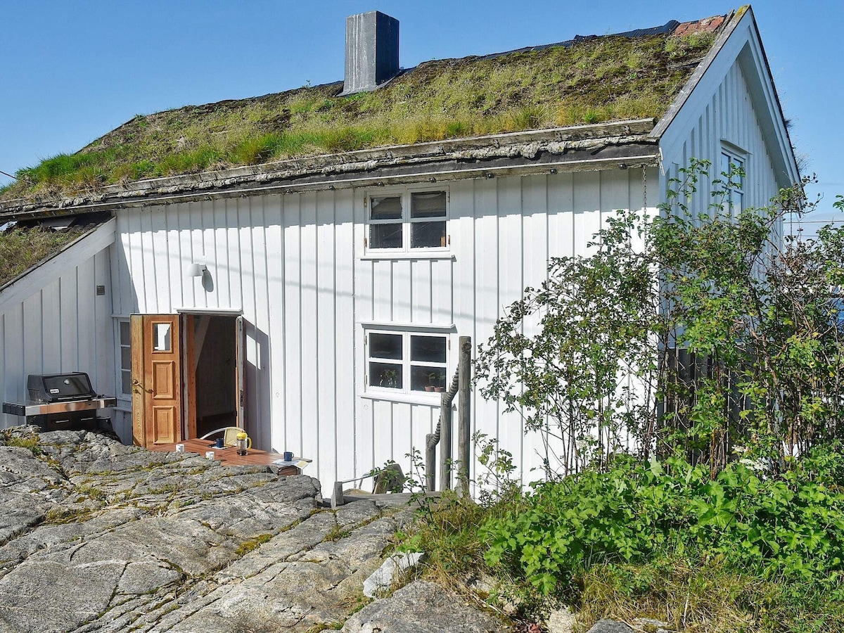 7 person holiday home in averøy