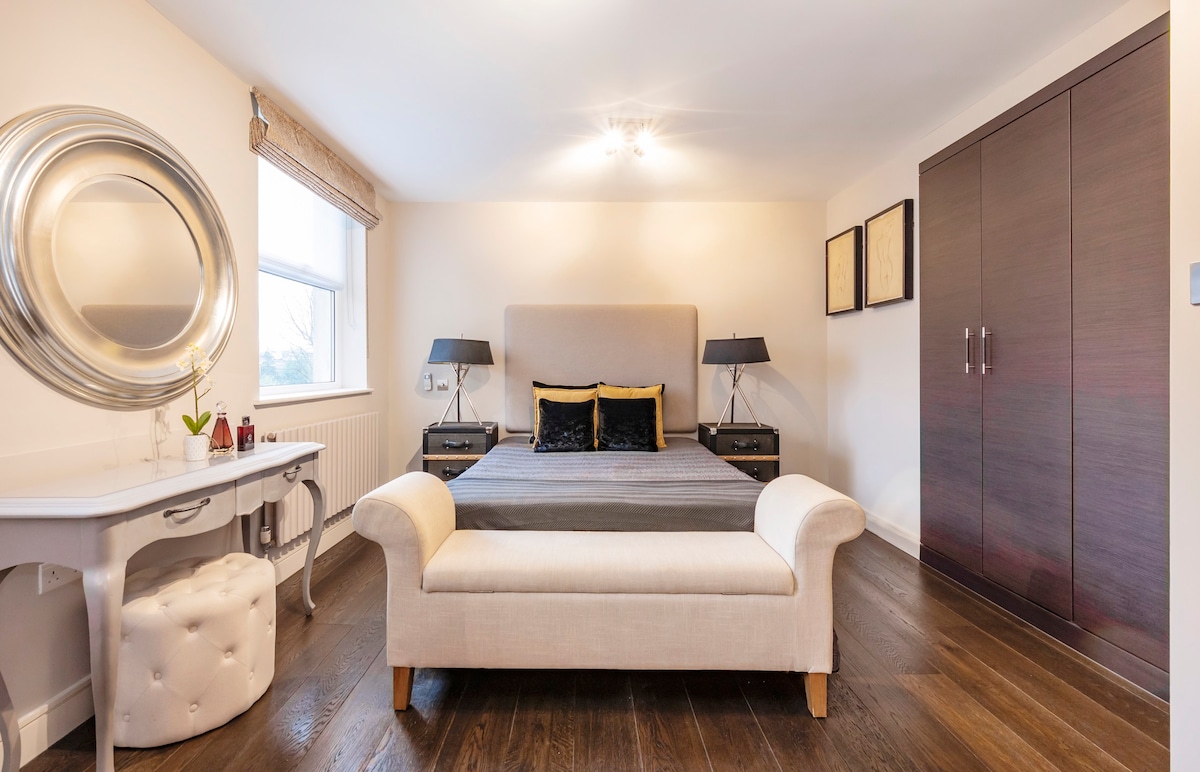 Camden Lux Suite-Hosted by Sweetstay