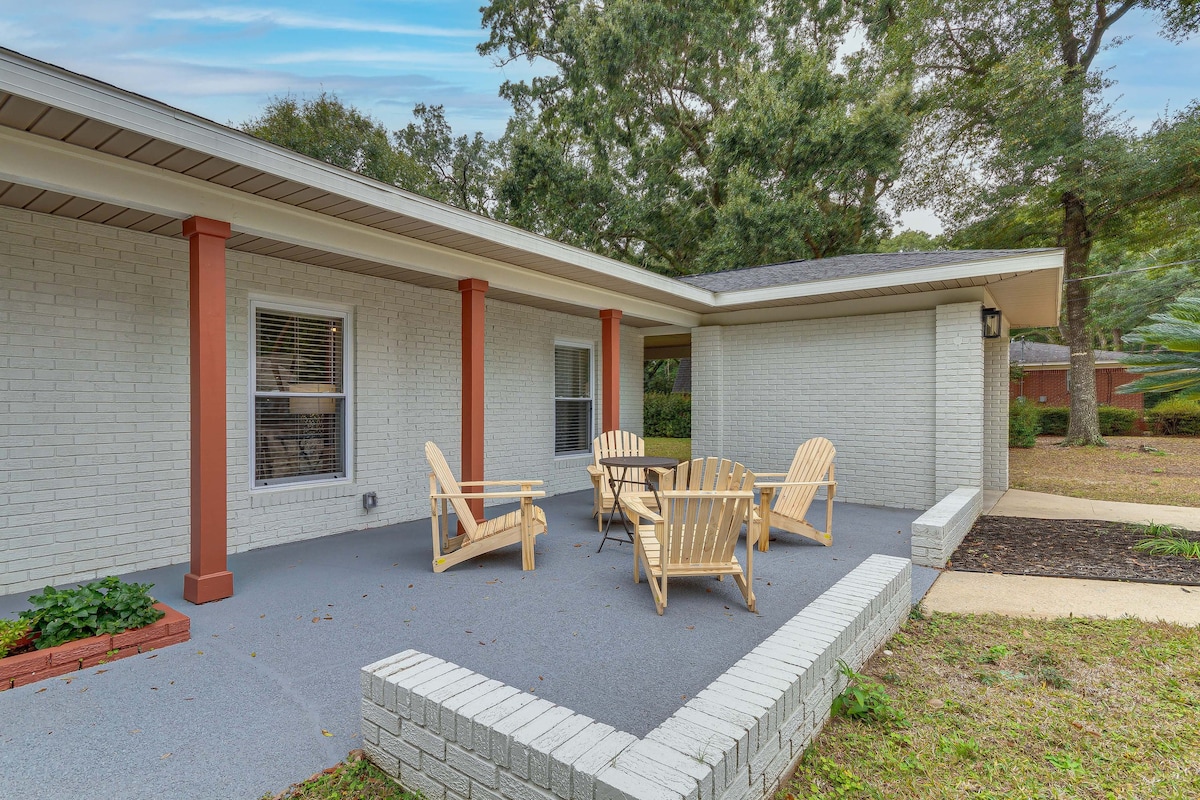 Updated Pensacola Home ~ 7 Mi to Beach!