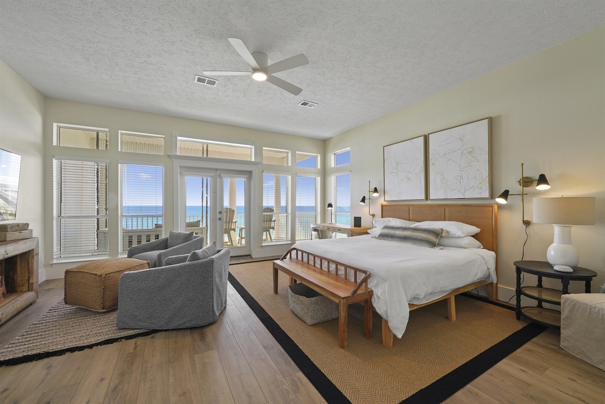 Beautiful Beachfront Home on 30A! Sleeps 16