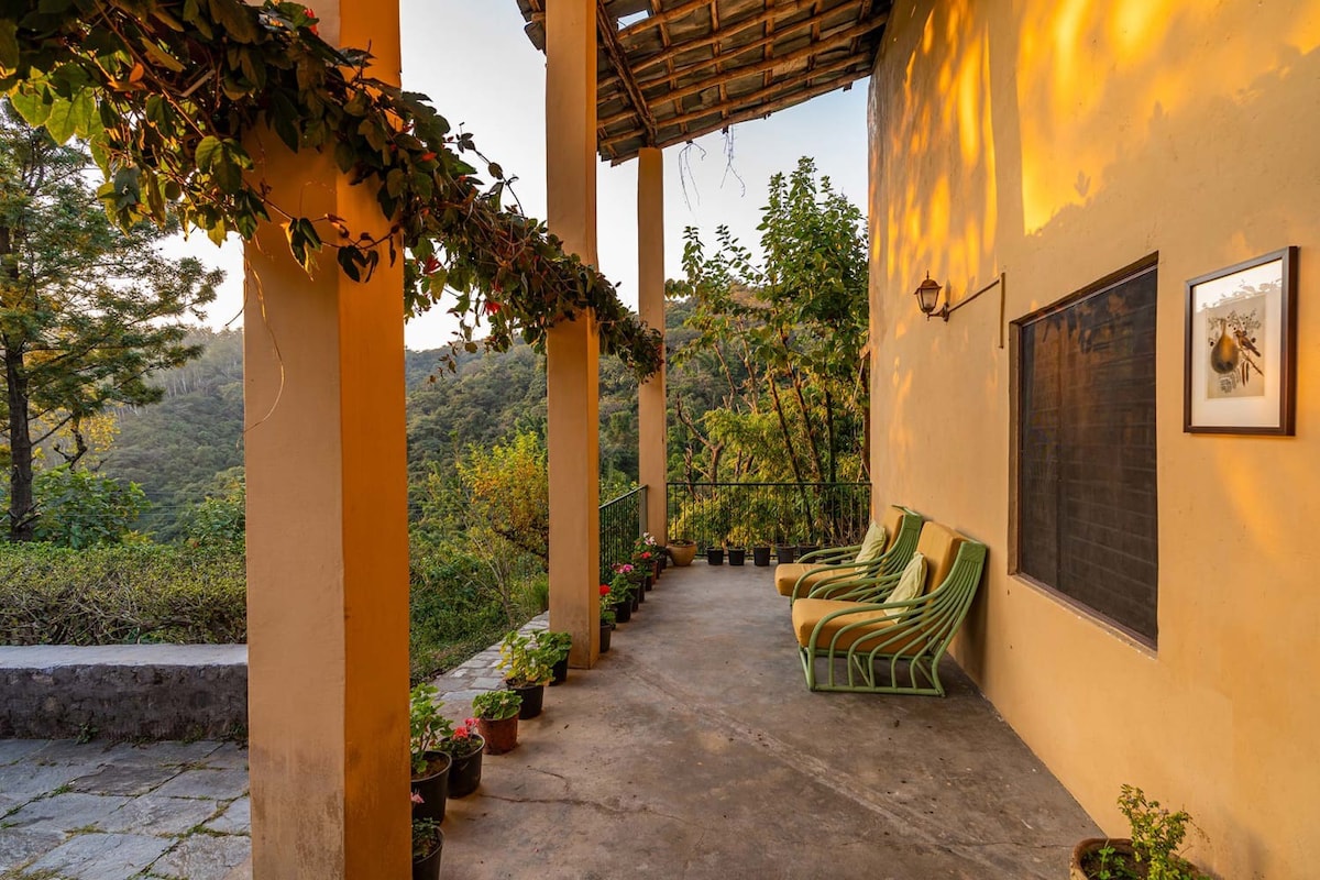 Private & Scenic: Serene 2BR Villa in Dharamshala