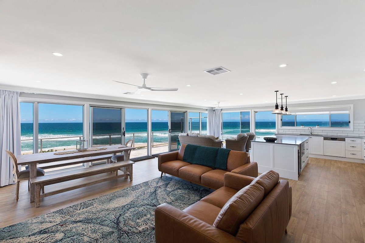 Wyuna Beach House - Absolute Beachfont Luxury