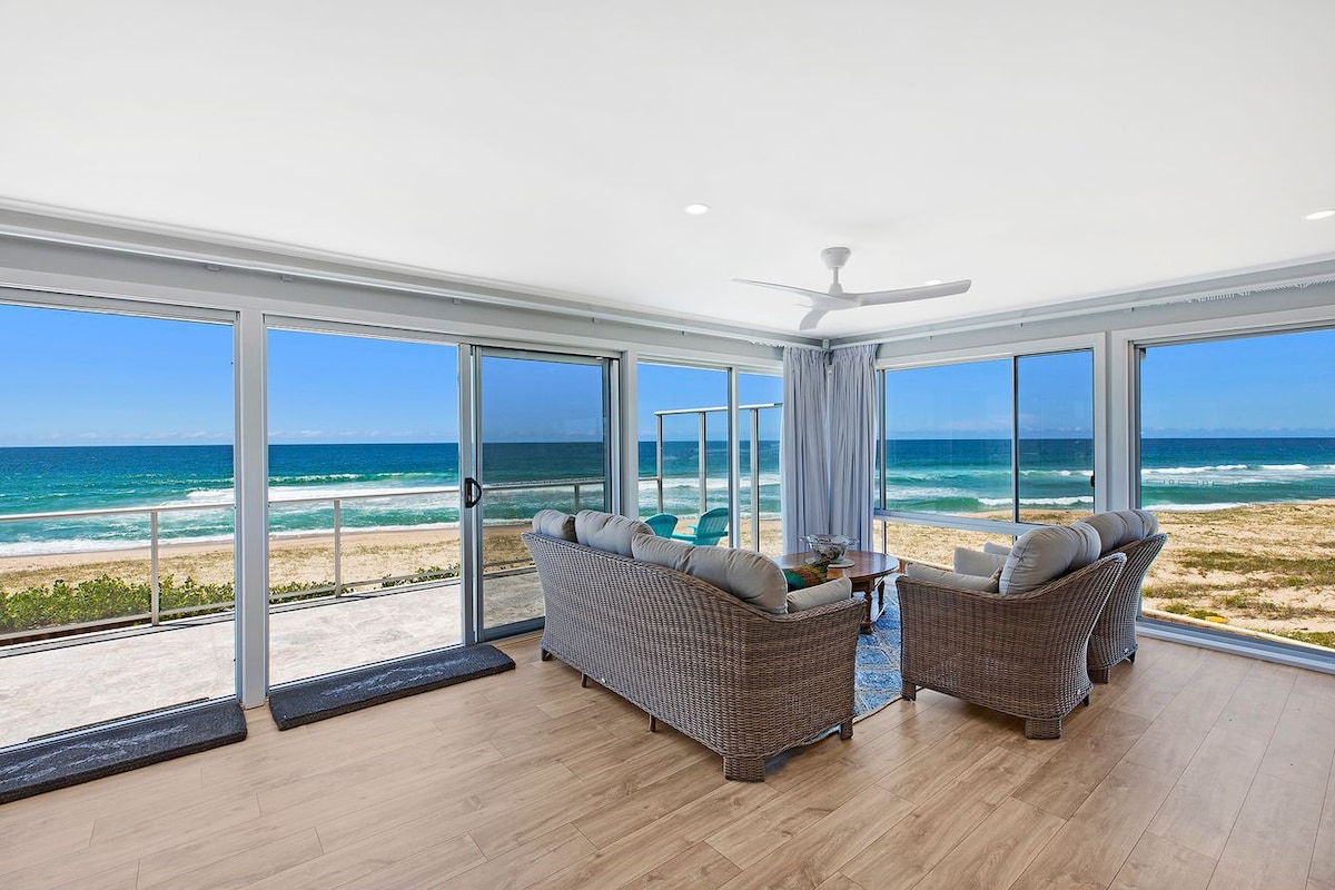 Wyuna Beach House - Absolute Beachfont Luxury