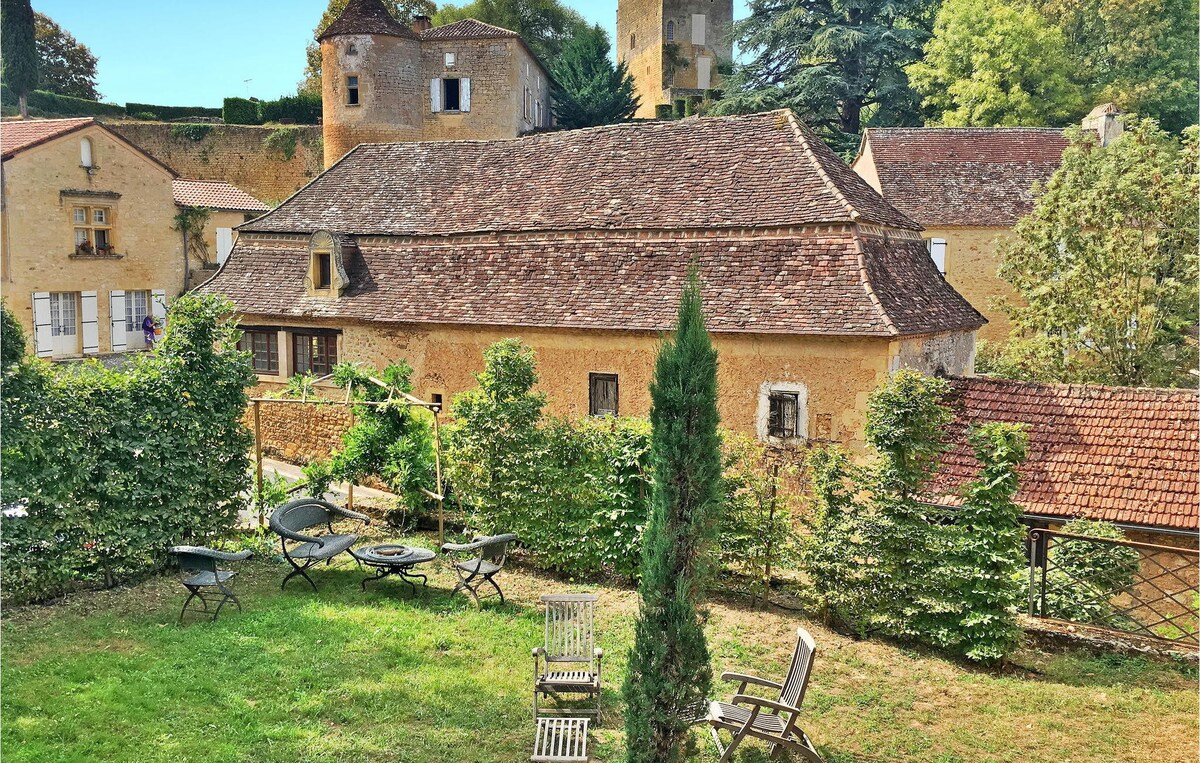 La Perigourdine De Montferrand