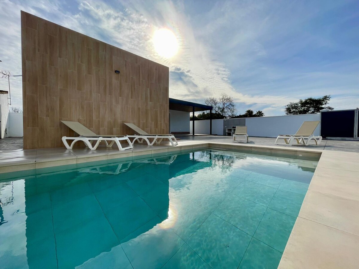 Villa Vega, with private pool. Villa Vega, with pr