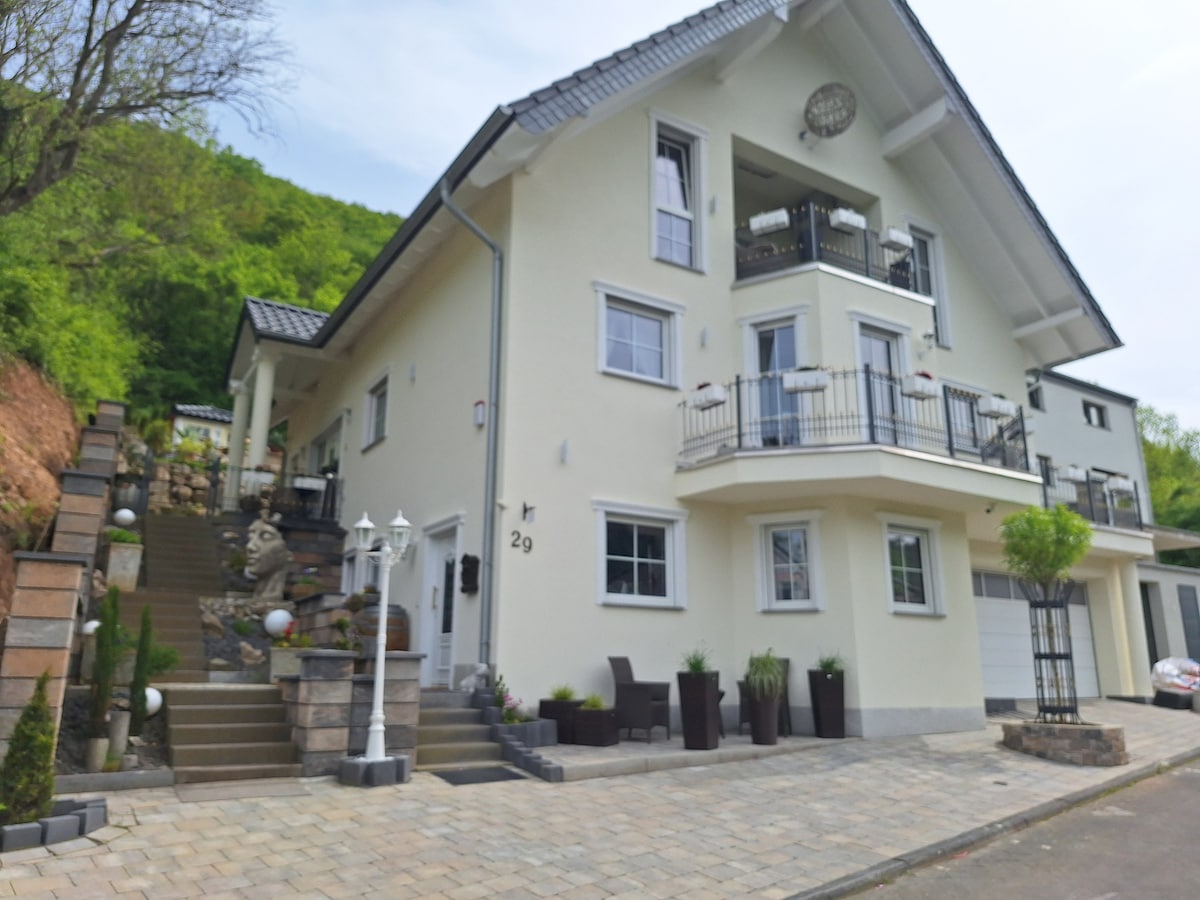 Ferienappartement Burgblick