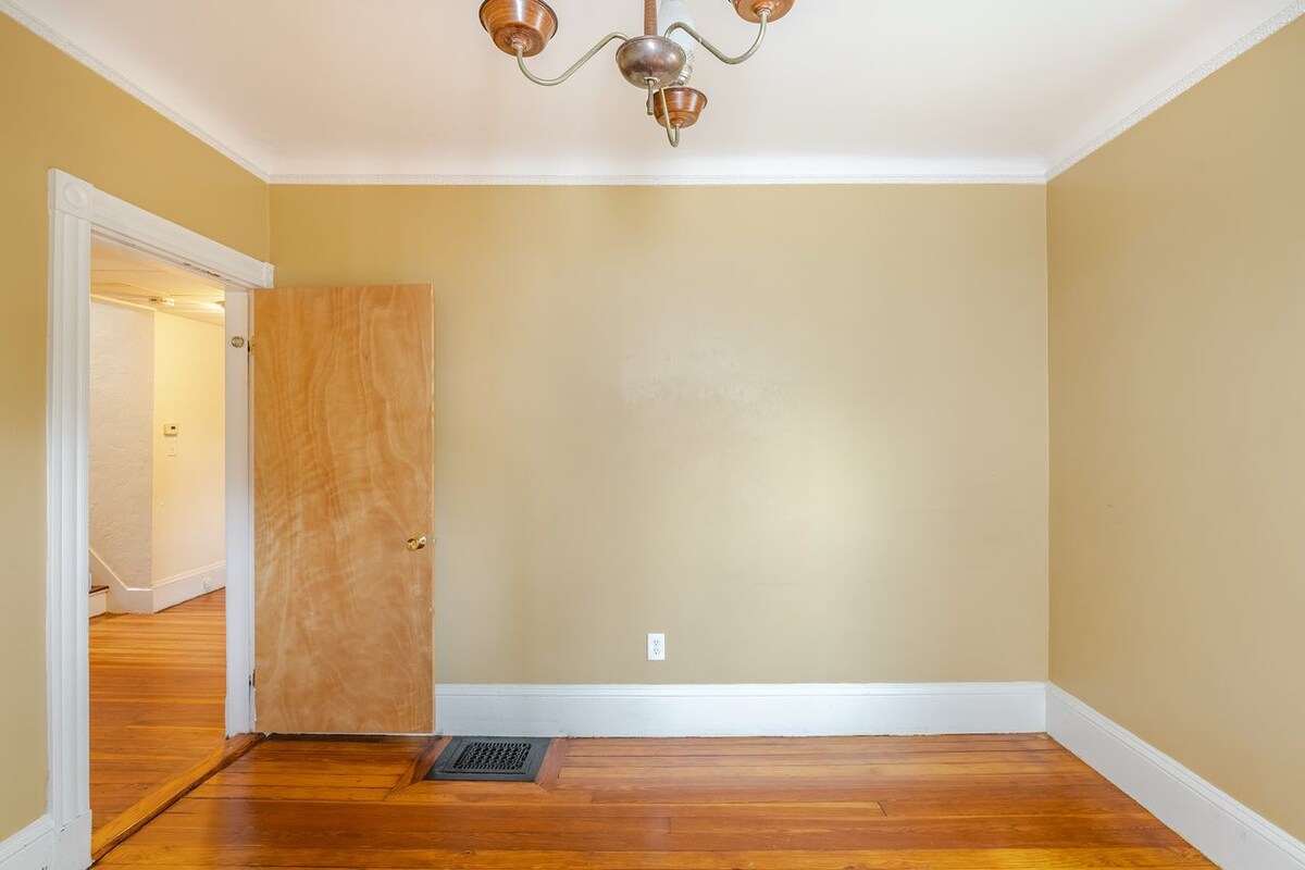 Full Bedroom C in #1577: Somerville