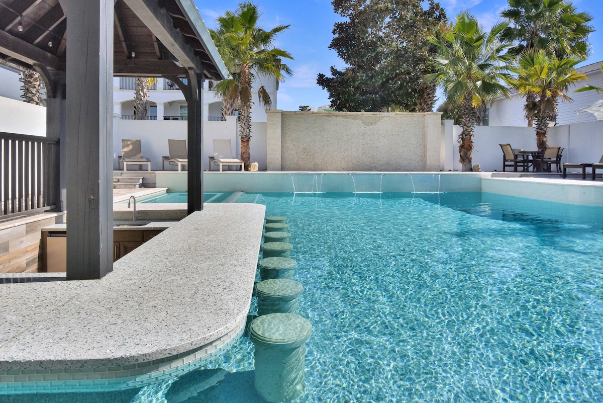 Crystal Del Mar. New! Private Pool, Gulf Views.