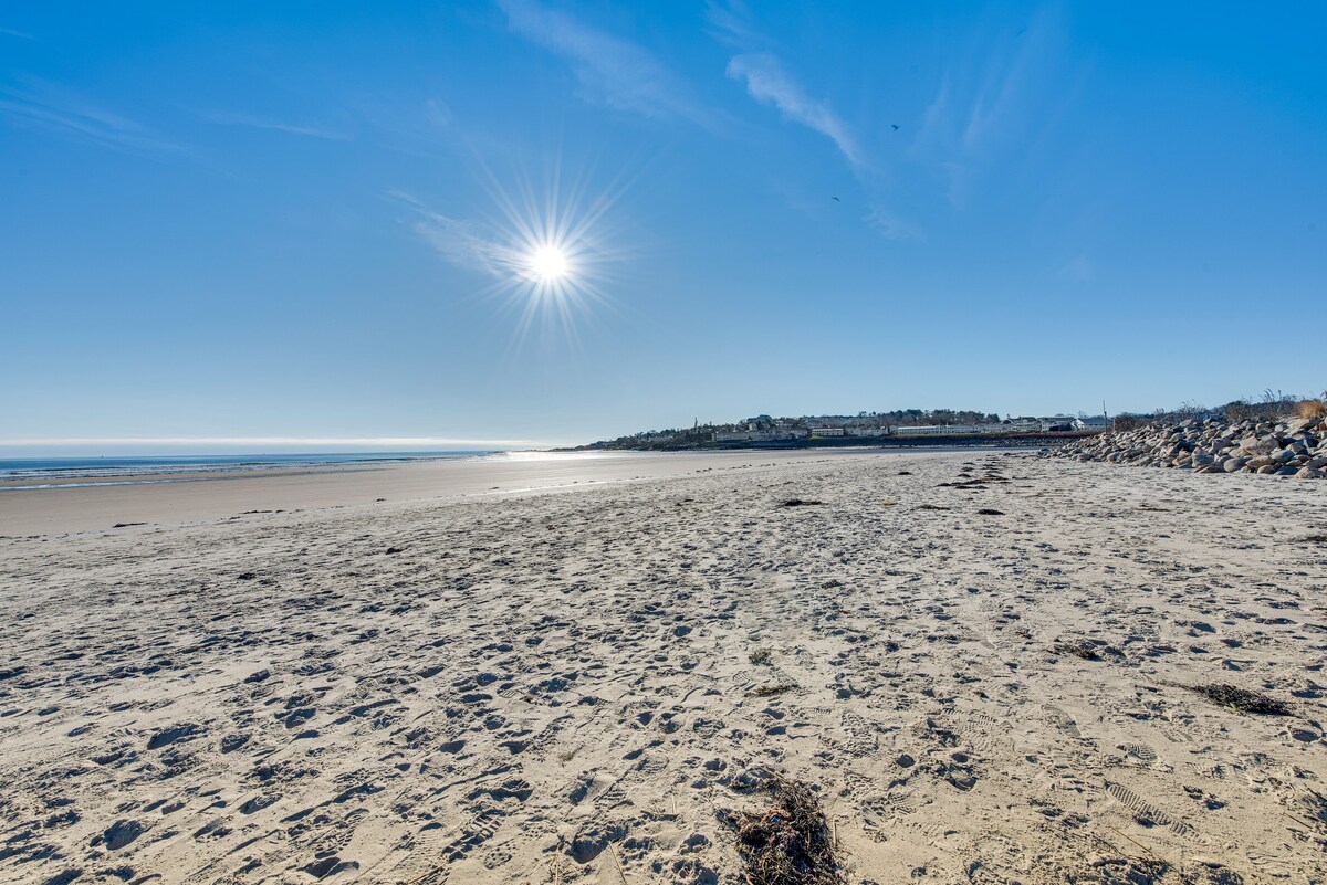 Tranquil Ogunquit Condo: Walk to Beach & Marina!