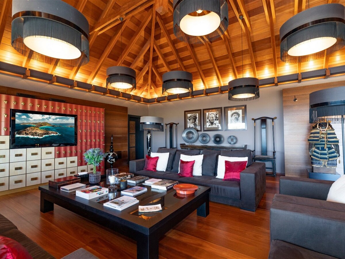 Luxurious 8 BDRM Asian Villa w Ocean Views