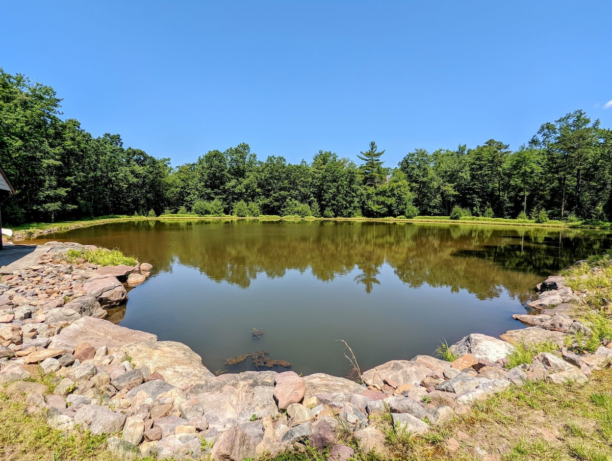 PrivatePond&Pool|HotTub|GameRoom|Dogs|MovieTheater