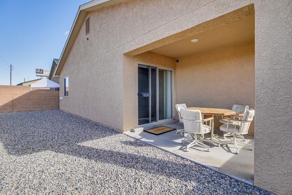 Belen Vacation Rental ~ 10 Mi to Los Lunas!