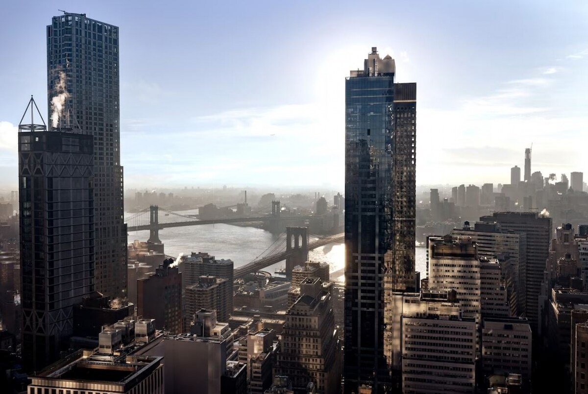 1 King bed with Skyline views in Lower Manhattan