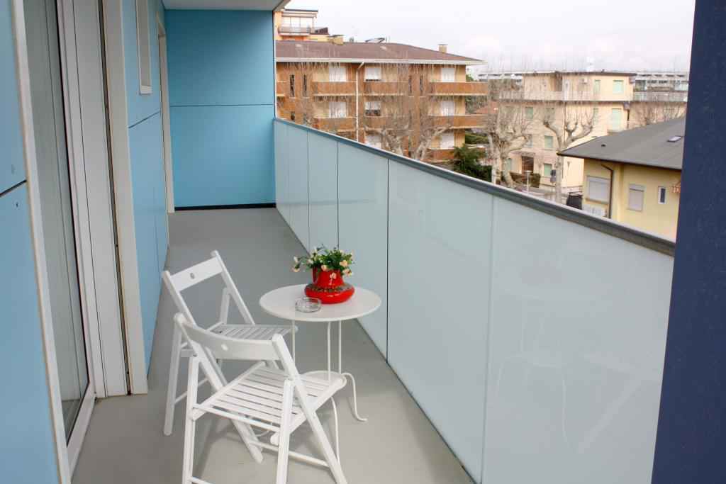 Holiday apartment with air conditioning and balcon