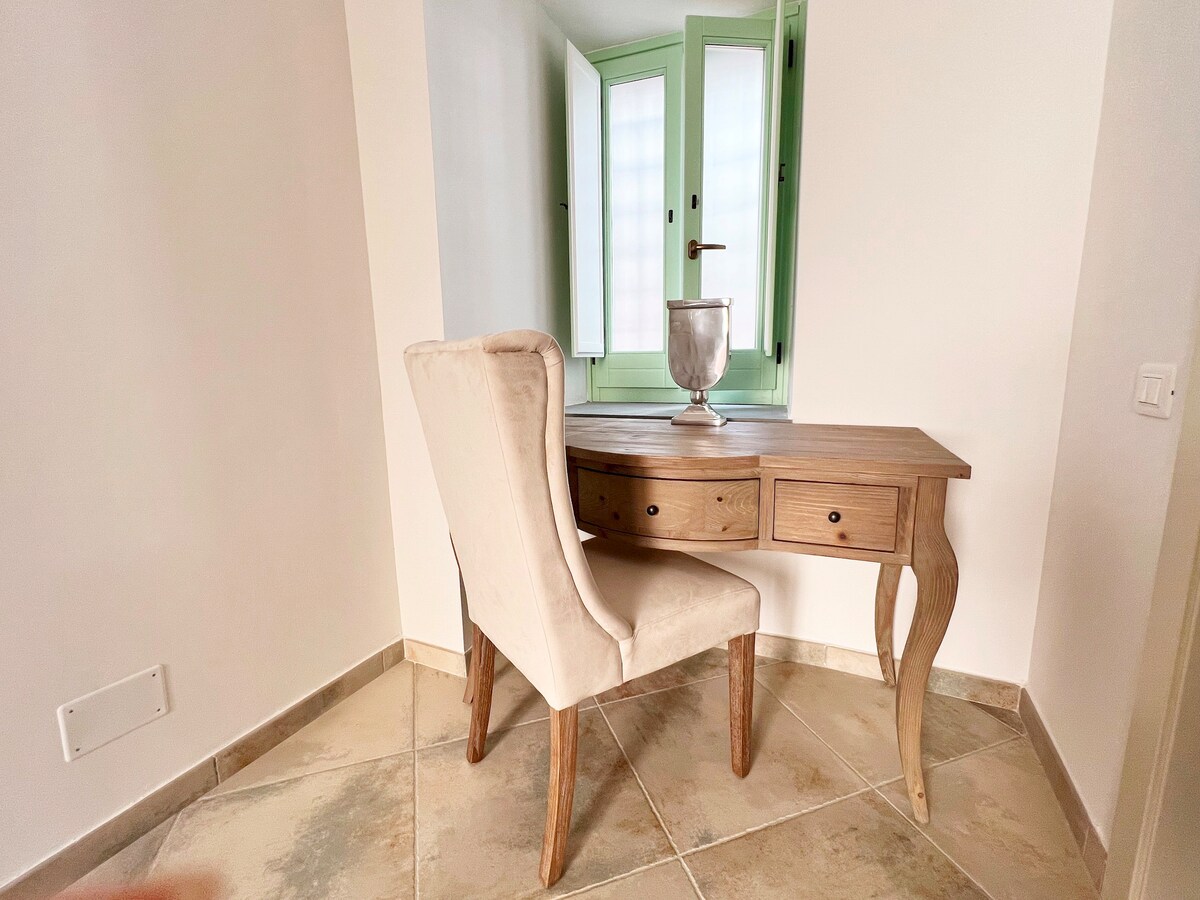 Restored Palazzo luxurious 1 bed apartment