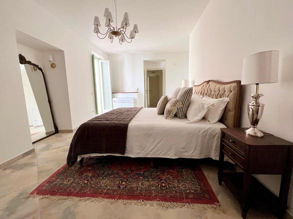 Restored Palazzo luxurious 1 bed apartment
