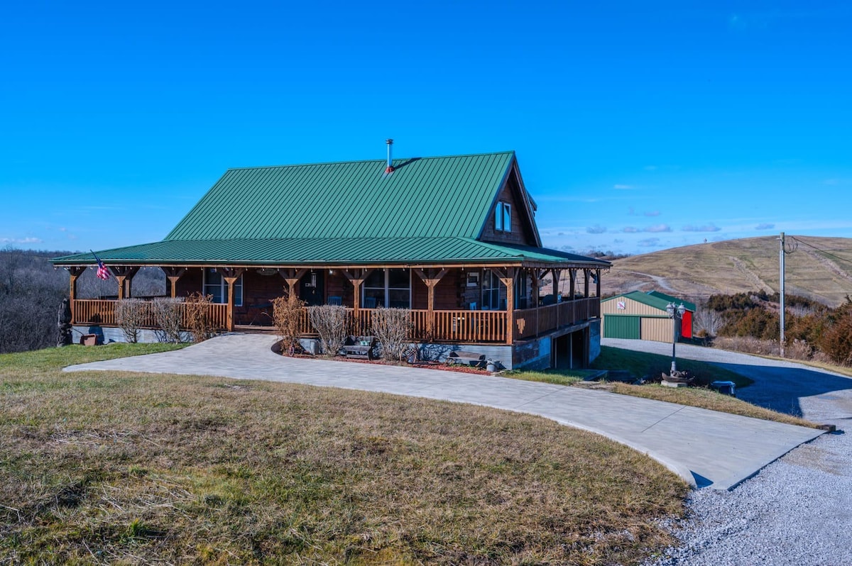 Epic Log Home Near Ark