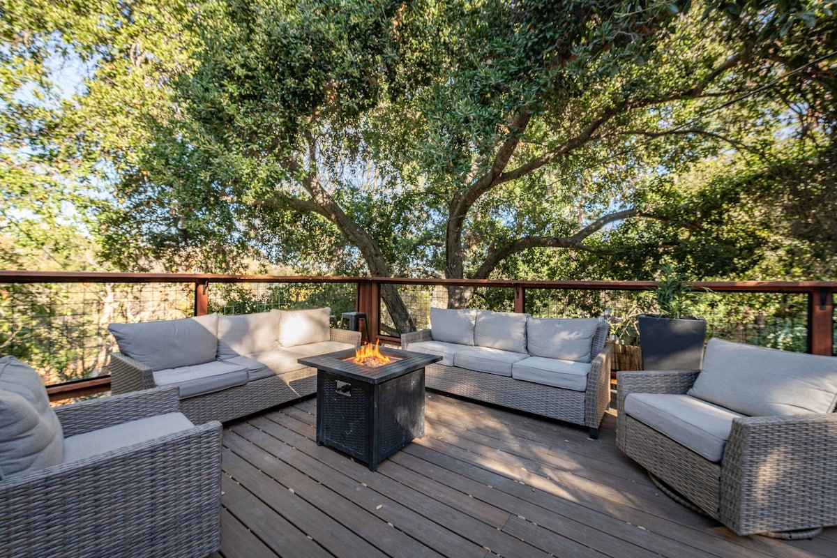 100% Reno Downtown Cottage Nestled in the Trees