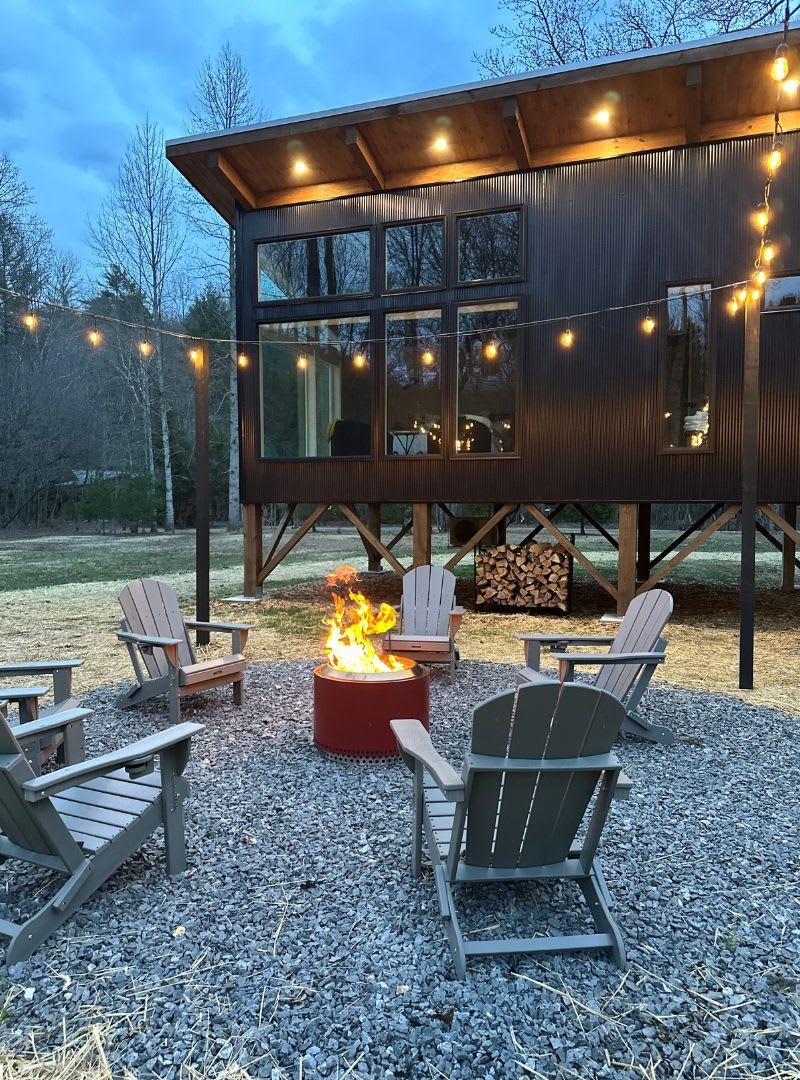 Chic Cabin w Hot Tub, Firepit, and Game Barn!