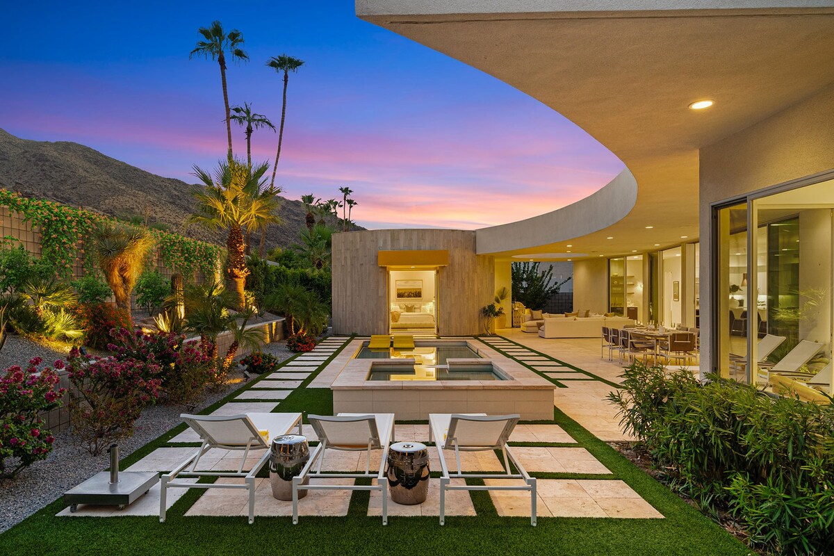 'Rising Sun' South Palm Springs Sophistication