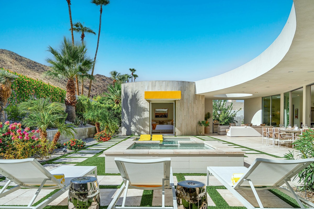 'Rising Sun' South Palm Springs Sophistication