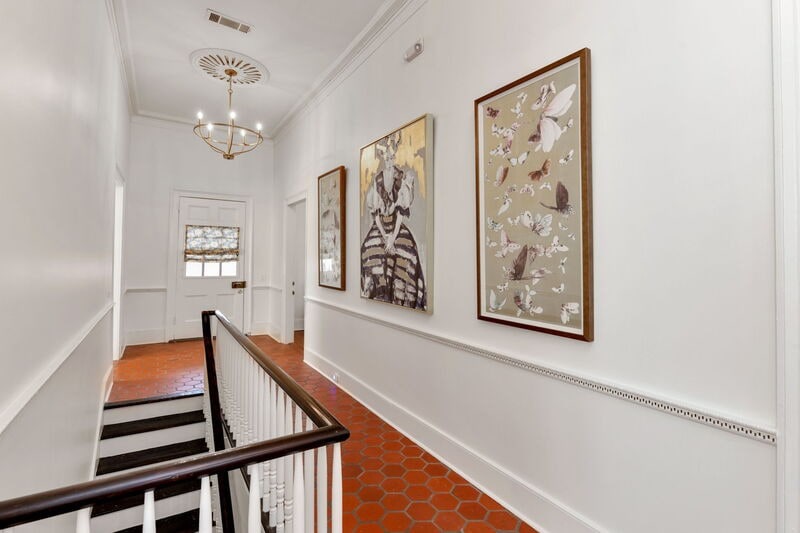 Wilkins Townhouse | 3/3 | Walk to Downtown