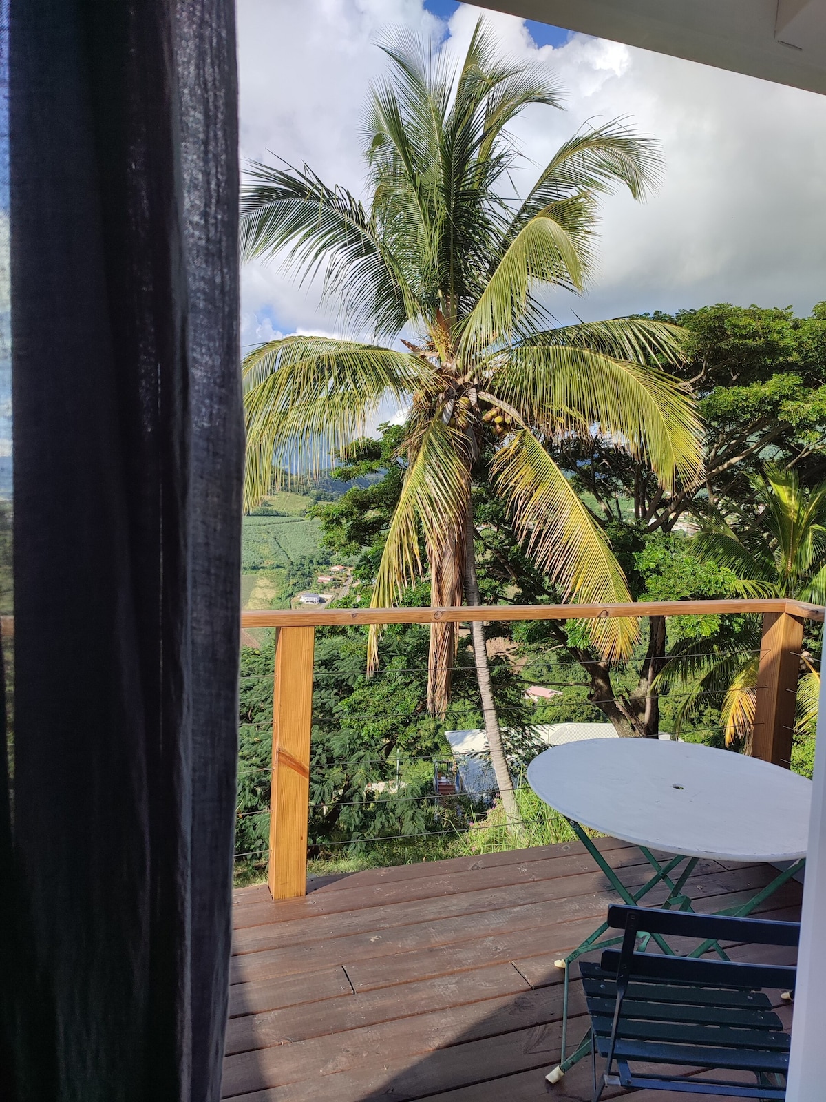 Zandoli-Bungalow-Ensuite-Panoramic-Sea view