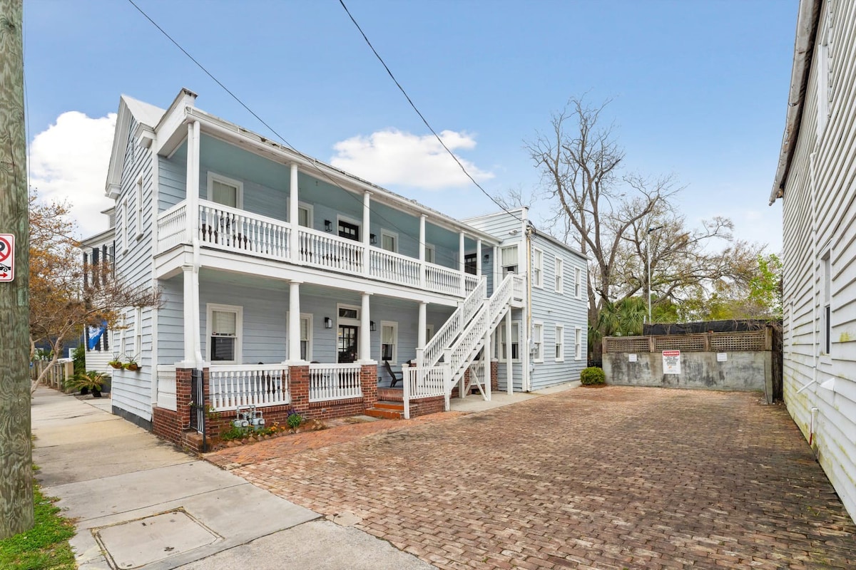 Entire Home Rental in Downtown Charleston!