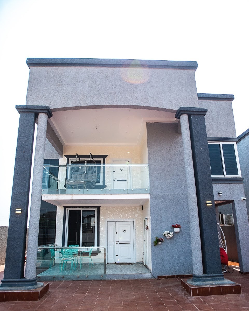 Elegant and Cosy Four Bedroom Home in Accra