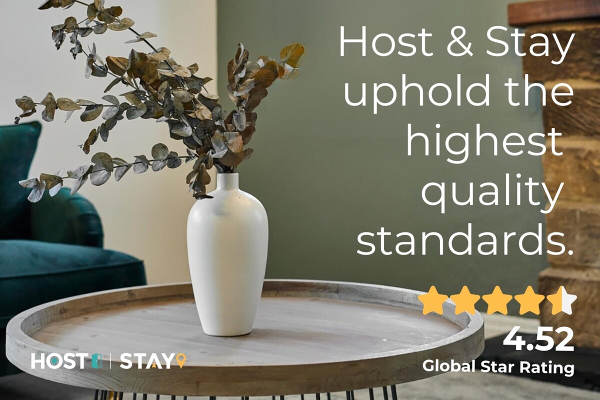Host & Stay | Snoozy Goose