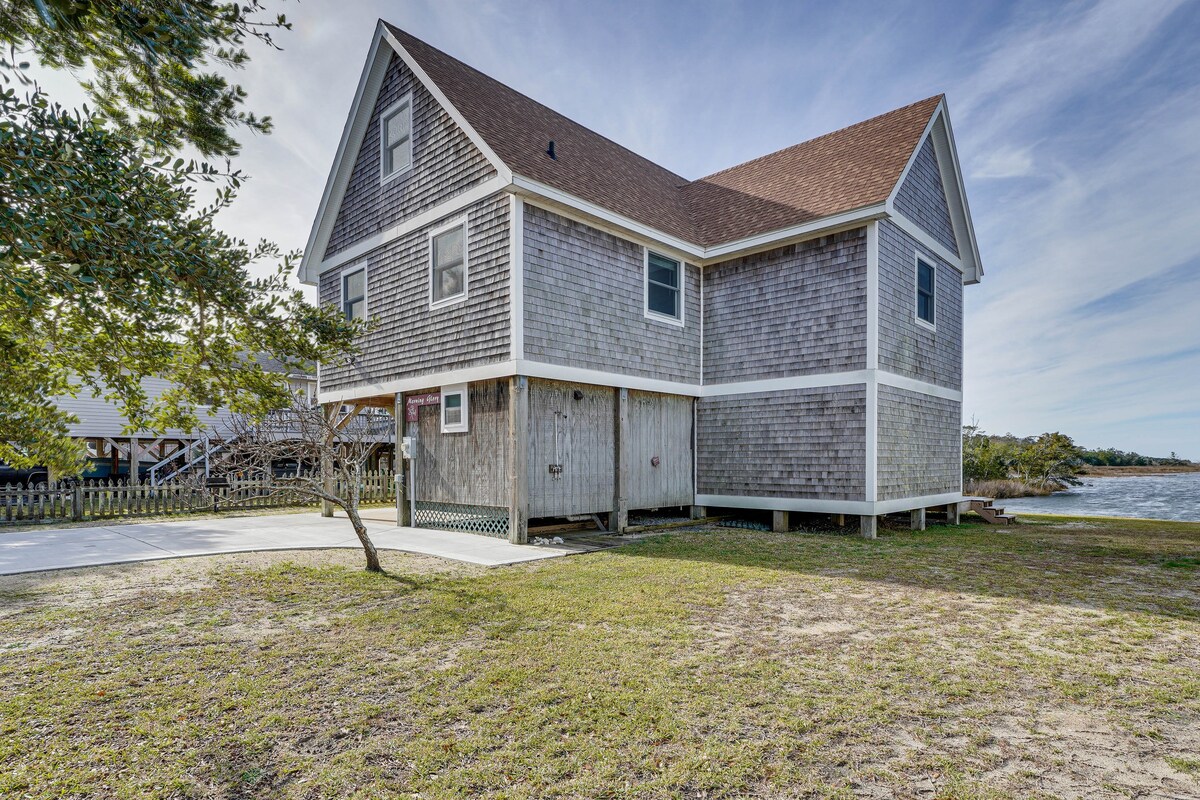 Hatteras Island Hideaway: Waterfront, Canal Access