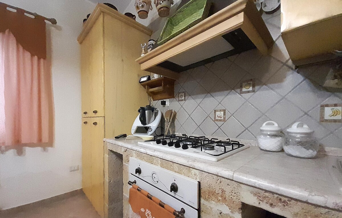 2 bedroom lovely home in Brindisi