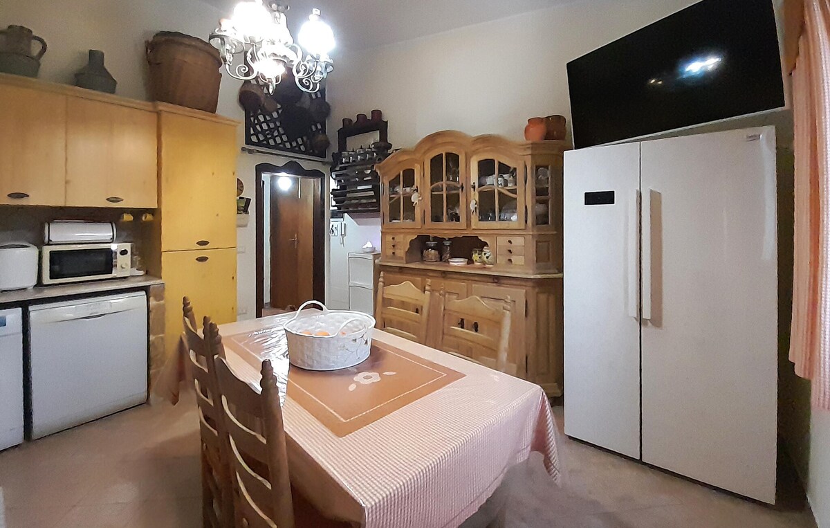 2 bedroom lovely home in Brindisi