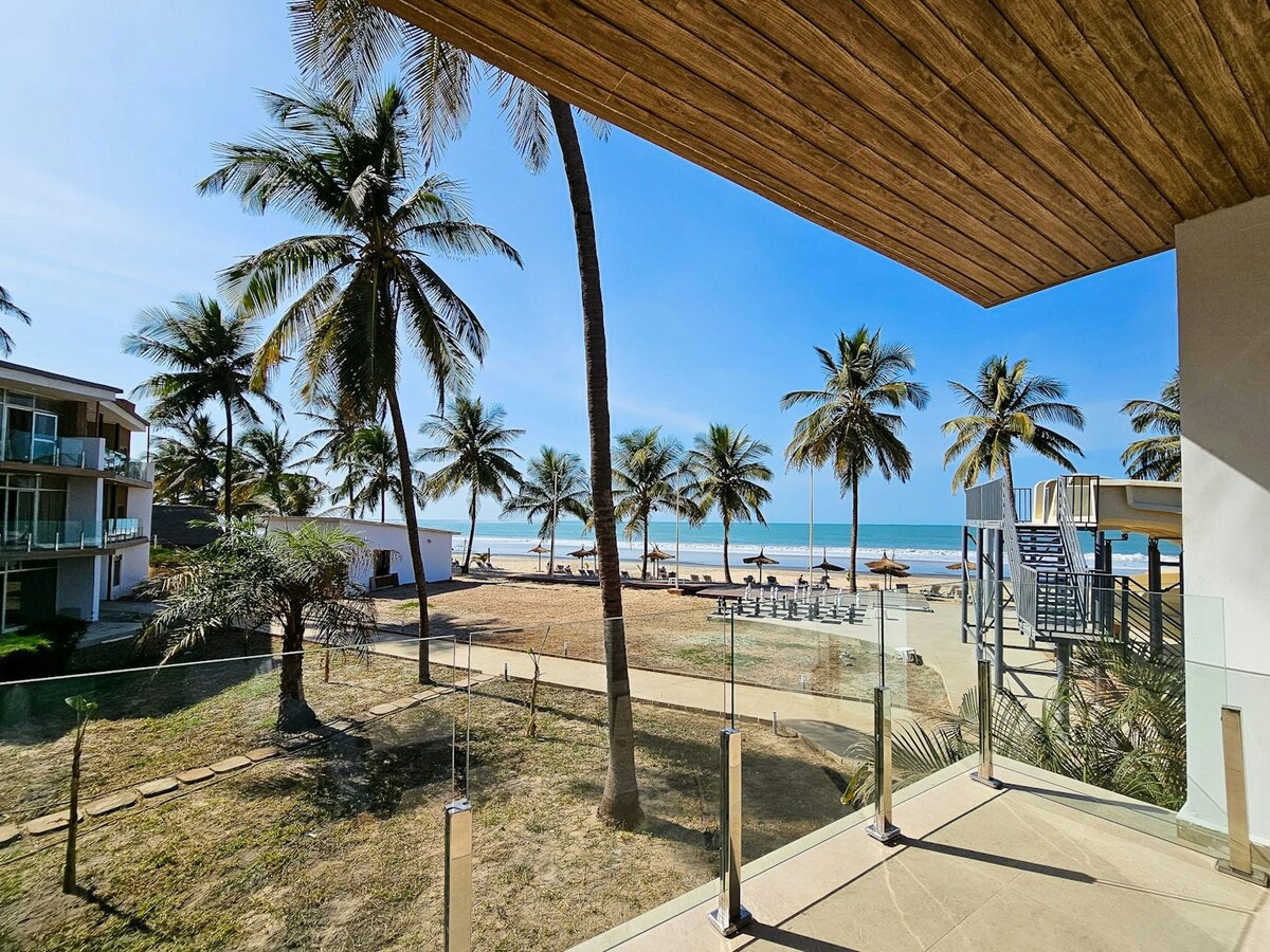 Kombo Beach Resort - Premium Suite Ocean View