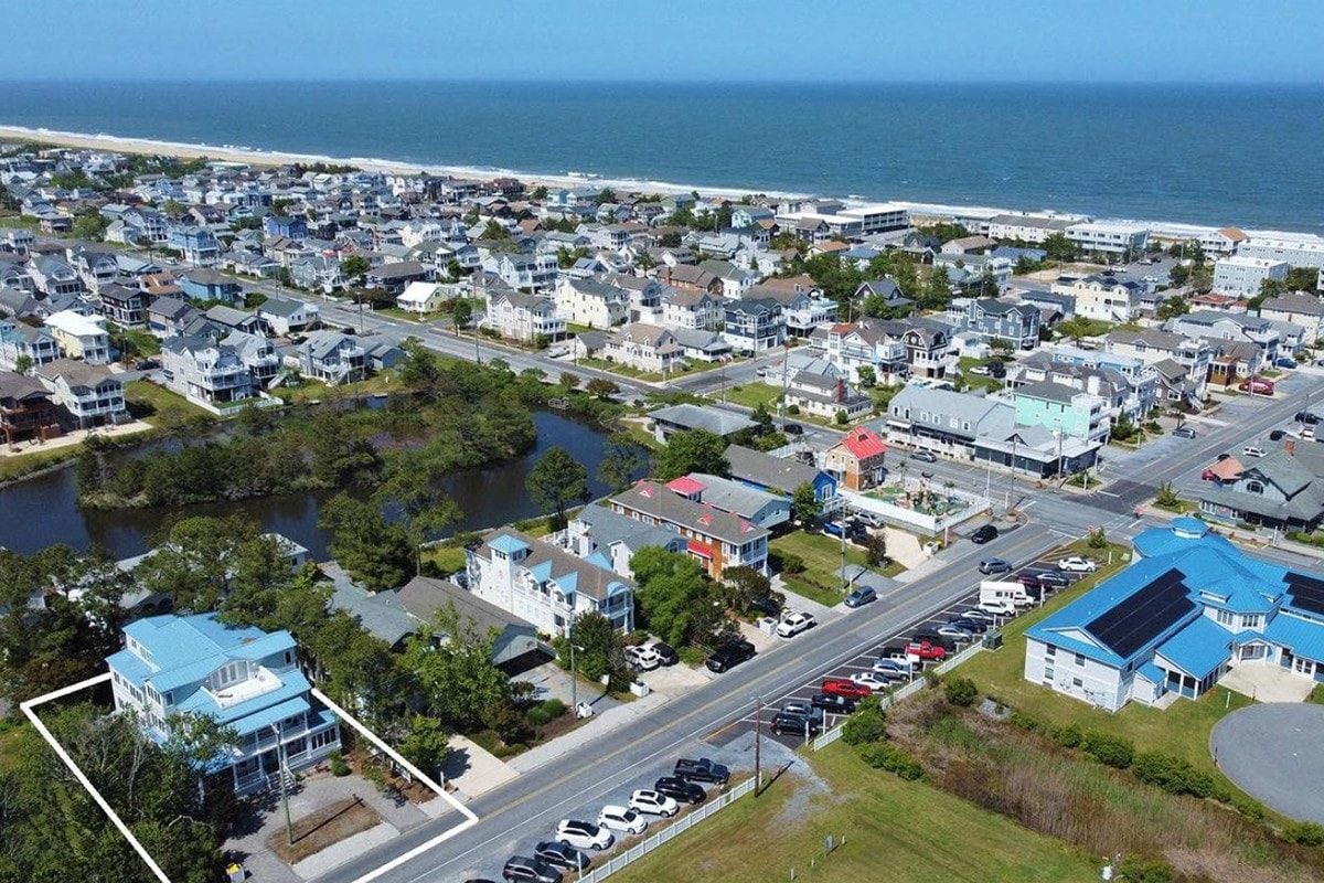 The Crown Jewel of Bethany Beach - Sleeps 23