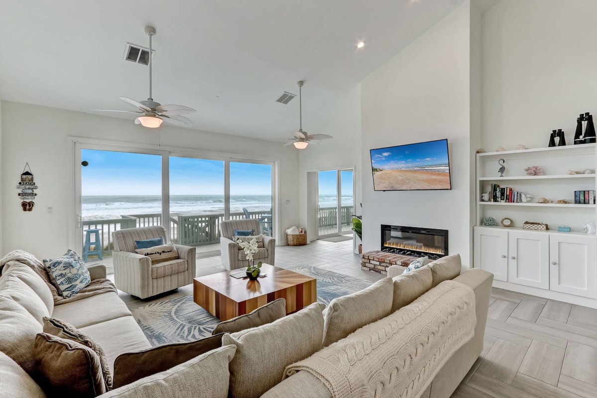 Unforgettable Oceanfront Home|Views & Beach Abound