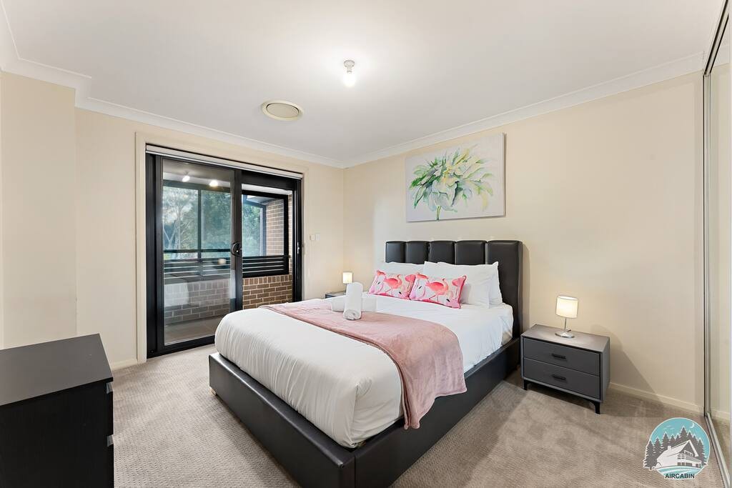 Aircabin - Carlingford - Sydney - 4 Beds House
