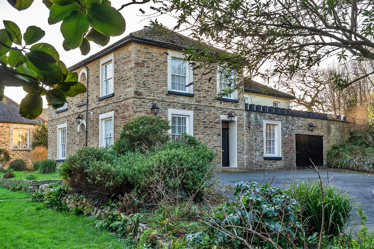 Finest Retreats | The Old Counting House