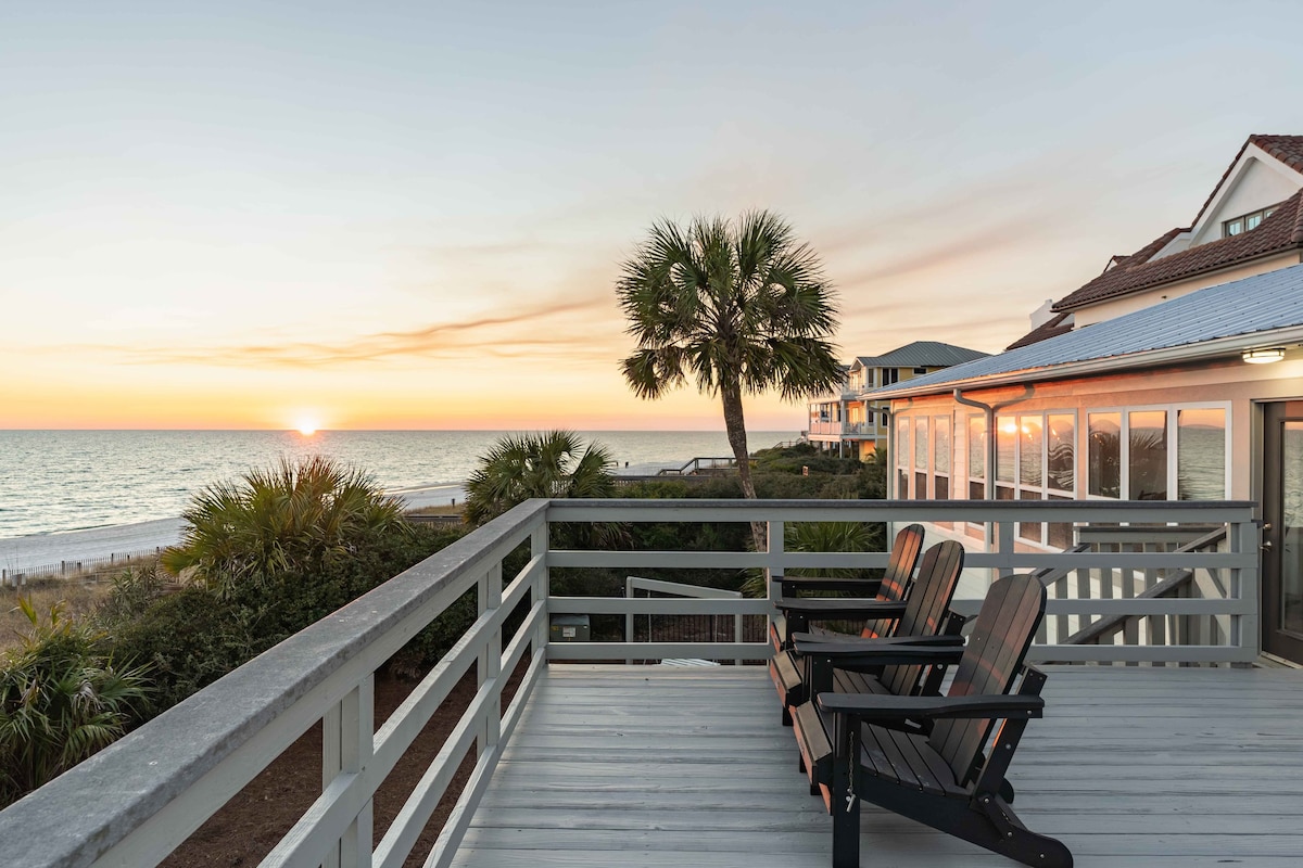 Gulf front, walk to Rosemary Beach, 5BR, gazebo