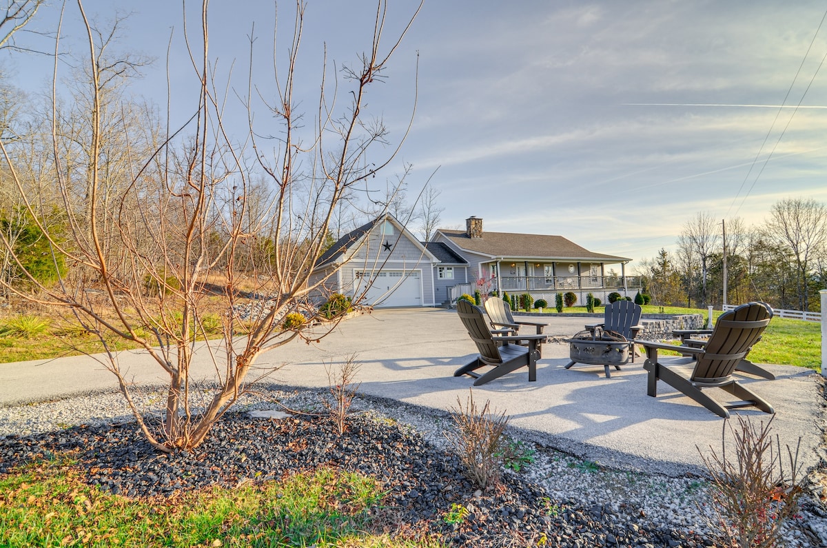 River-View Somerset Home: Large Deck, Fire Pit!