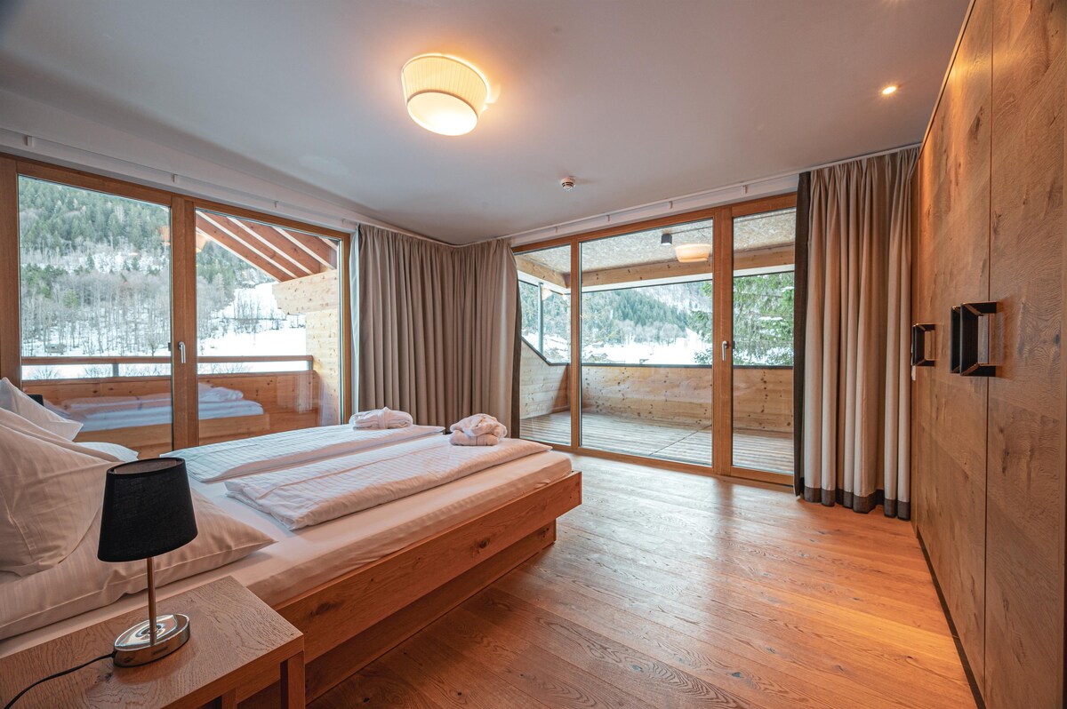 Penthouse by Alpen Suites