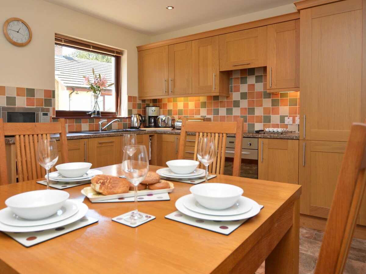 2 Bed in Bamburgh  (36338)
