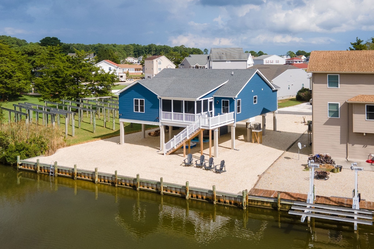 Turtle Bay - Waterfront; Screened porch!