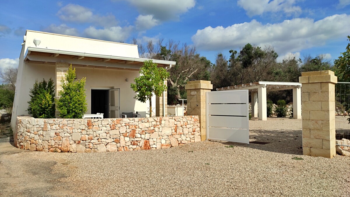 Villa Marvista - Lantana. With Garden and Seaview