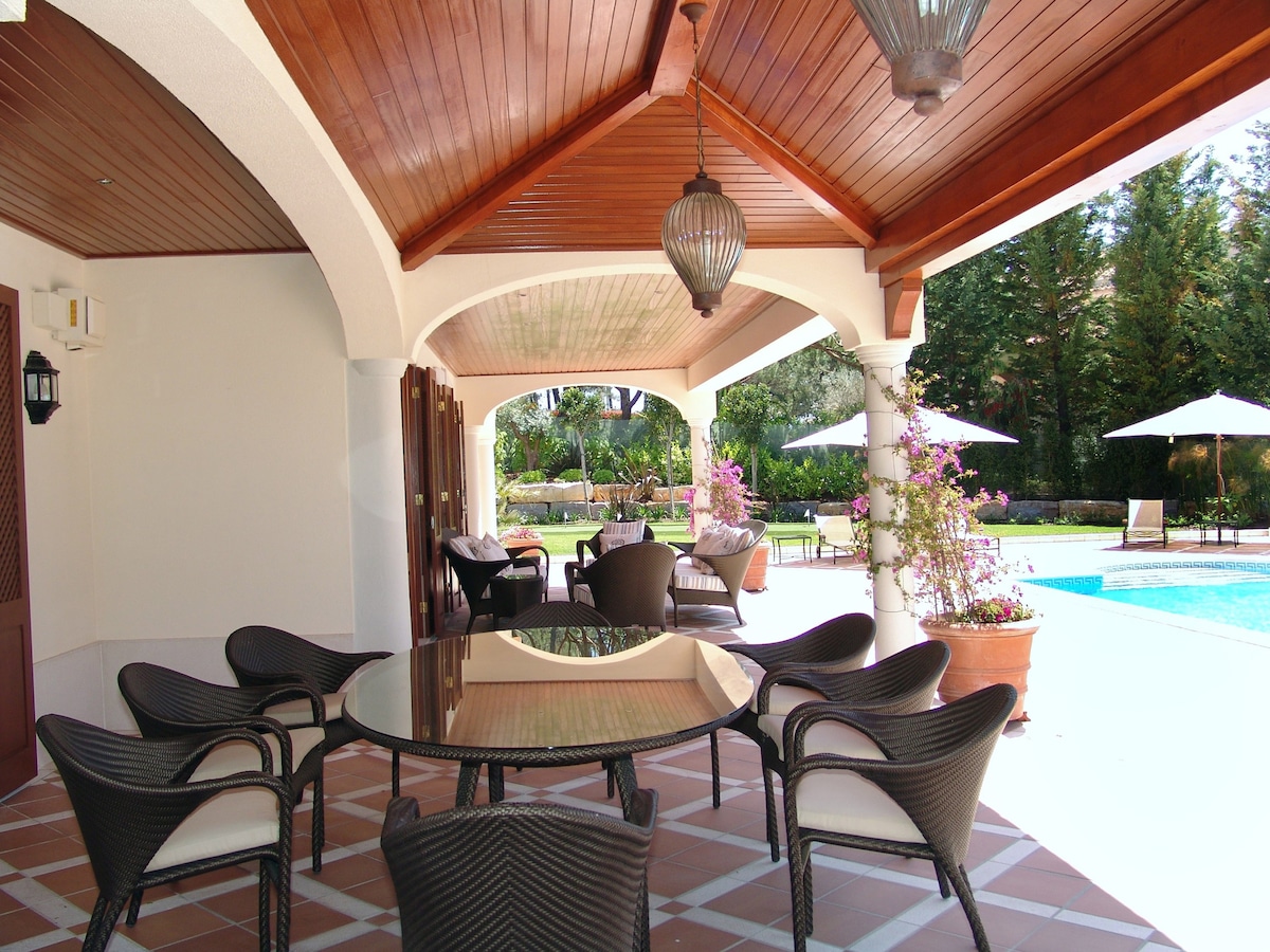 Quinta Do Lago Amazing Villa 1 With Pool by Homing