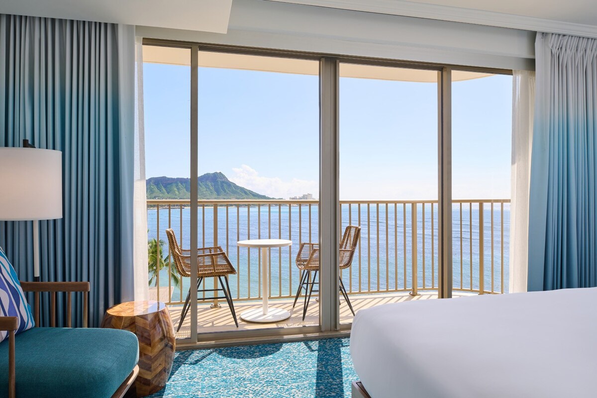 Oceanfront Suite at Outrigger Waikiki Beach Resort