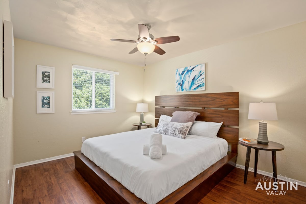 Comfort Meets Culture in the Heart of Austin | 2BD