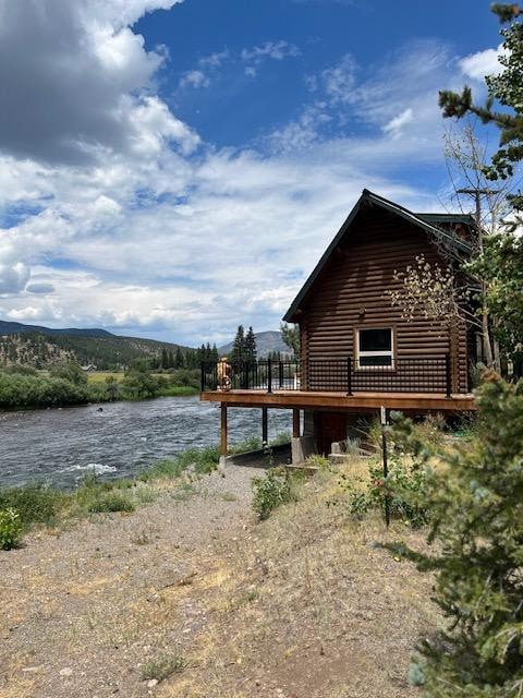 New Listing! Cozy Cabin - 1,000 feet River Acess